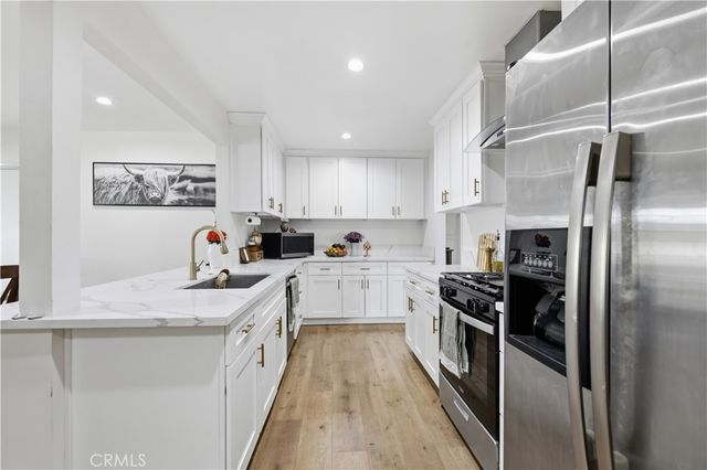 44335 Glenraven, Lancaster, CA 93535