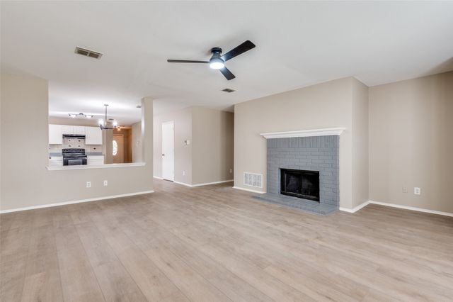 7947 Harmony Creek Road, Dallas, TX 75237