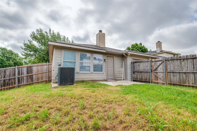 7947 Harmony Creek Road, Dallas, TX 75237