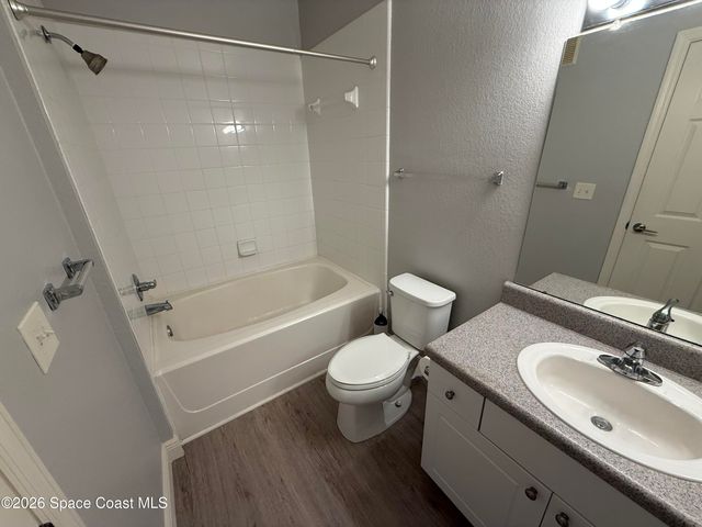 5683 Star Rush Drive 203, Melbourne, FL 32940