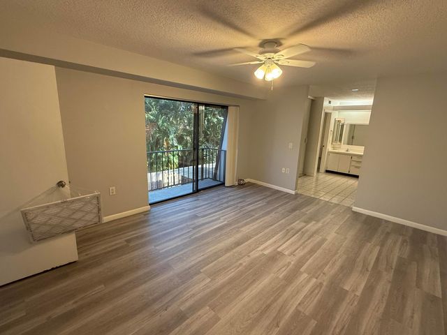 1215 12th Lane, Palm Beach Gardens, FL 33418