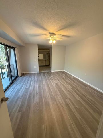 1215 12th Lane, Palm Beach Gardens, FL 33418