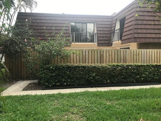 1215 12th Lane, Palm Beach Gardens, FL 33418