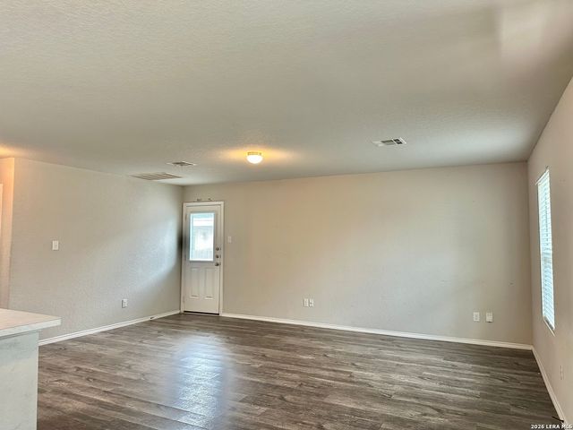 127 Expedition Way, San Antonio, TX 78220