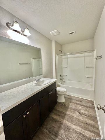 127 Expedition Way, San Antonio, TX 78220