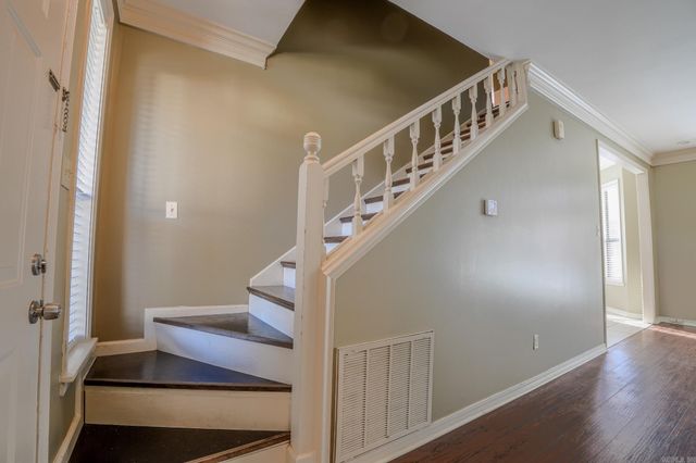 8 Wagon Wheel Court, Little Rock, AR 72211