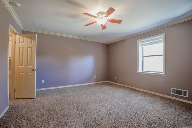 8 Wagon Wheel Court, Little Rock, AR 72211