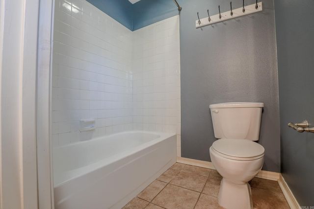 8 Wagon Wheel Court, Little Rock, AR 72211