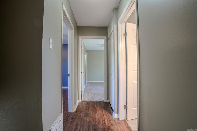 8 Wagon Wheel Court, Little Rock, AR 72211