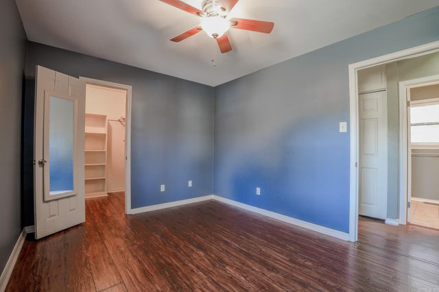 8 Wagon Wheel Court, Little Rock, AR 72211