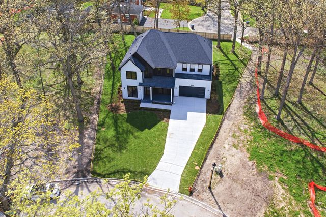 394 Forest Edge Drive, Glencoe, IL 60022