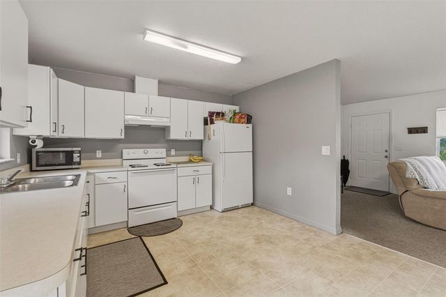 105 BISCAYNE DRIVE, Port Charlotte, FL 33953