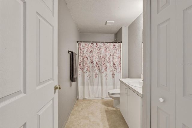 105 BISCAYNE DRIVE, Port Charlotte, FL 33953