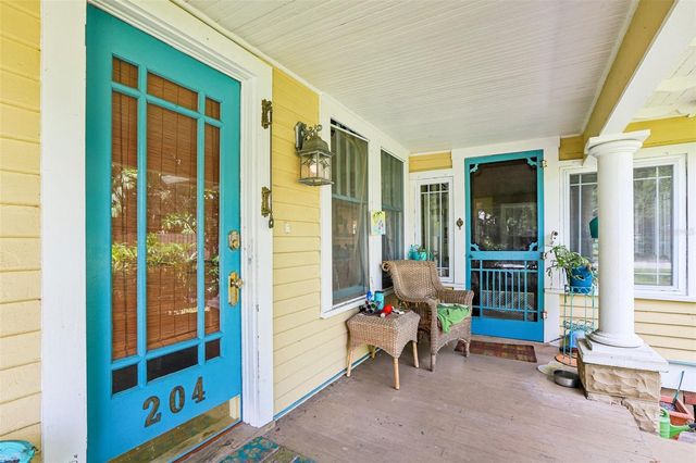 204 W THOMAS STREET, Tampa, FL 33604