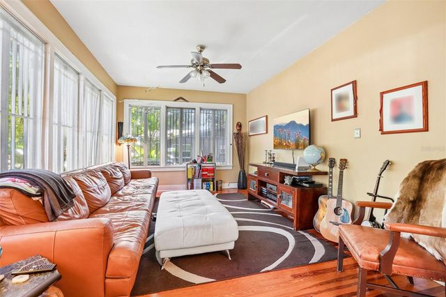 204 W THOMAS STREET, Tampa, FL 33604