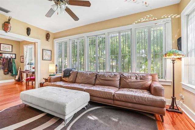 204 W THOMAS STREET, Tampa, FL 33604