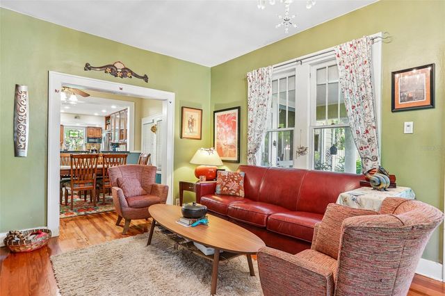 204 W THOMAS STREET, Tampa, FL 33604