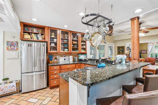 204 W THOMAS STREET, Tampa, FL 33604