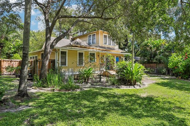 204 W THOMAS STREET, Tampa, FL 33604
