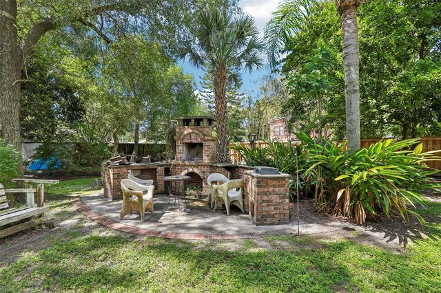 204 W THOMAS STREET, Tampa, FL 33604