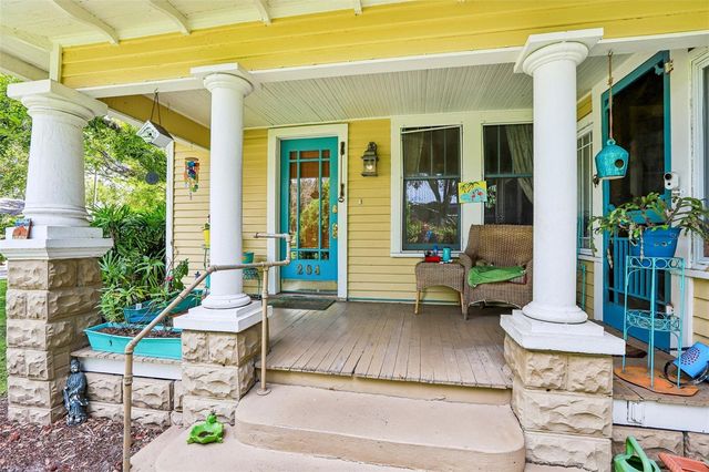 204 W THOMAS STREET, Tampa, FL 33604