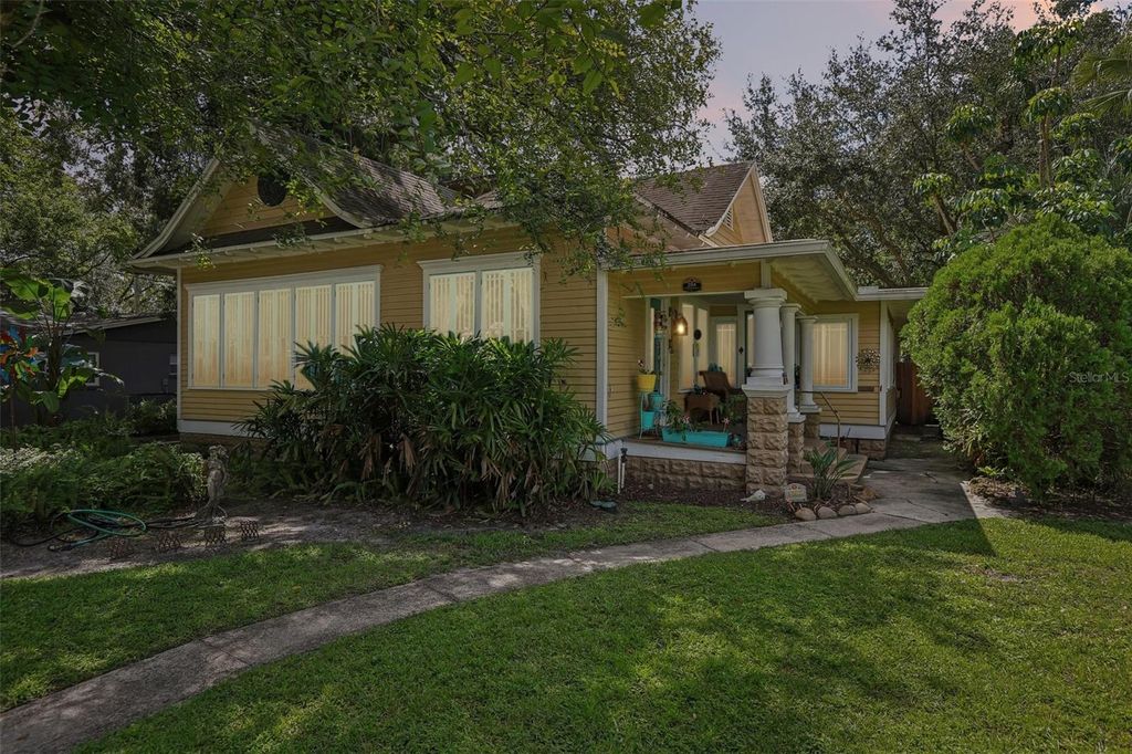 204 W THOMAS STREET, Tampa, FL 33604