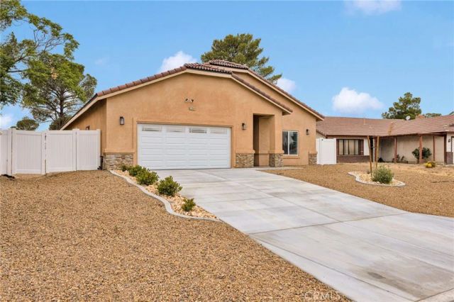 27354 Strawberry, Helendale, CA 92342