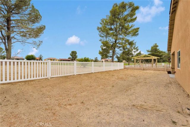 27354 Strawberry, Helendale, CA 92342