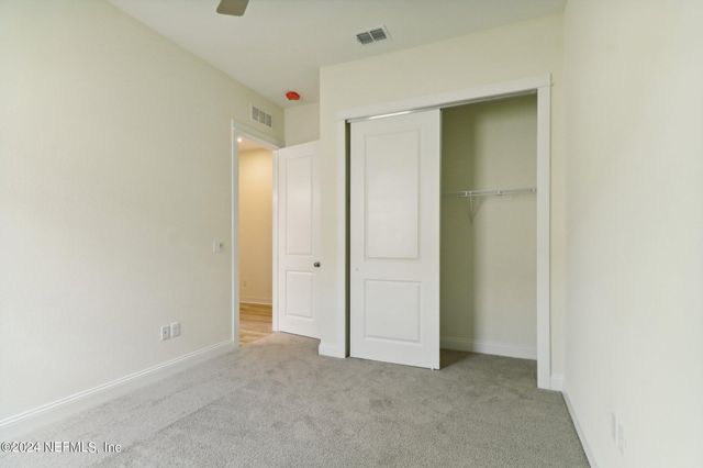 7864 DRIGGERS Street, Jacksonville, FL 32220