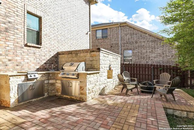 2911 Zurich, San Antonio, TX 78230