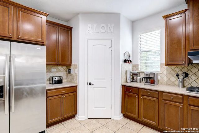 2911 Zurich, San Antonio, TX 78230