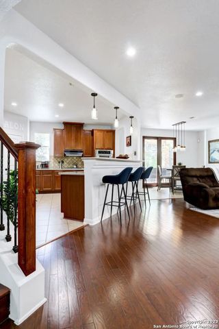 2911 Zurich, San Antonio, TX 78230