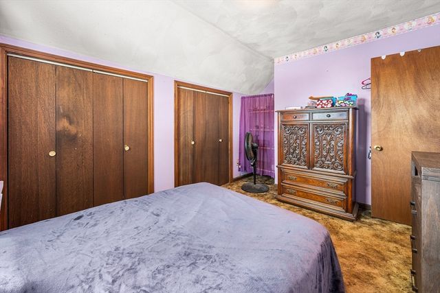 8 Myrtle St, Lynn, MA 01905