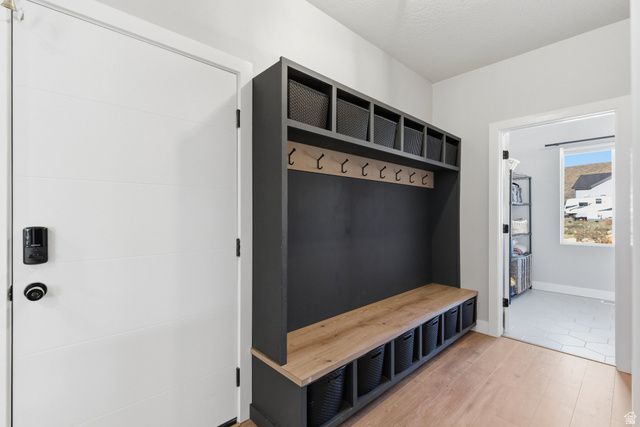 2313 E PATRIOT DR, Eagle Mountain, UT 84005