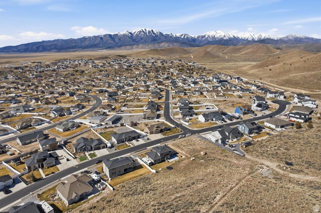 2313 E PATRIOT DR, Eagle Mountain, UT 84005