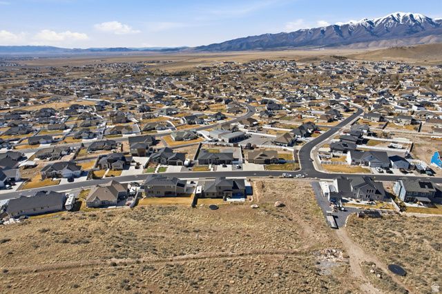 2313 E PATRIOT DR, Eagle Mountain, UT 84005