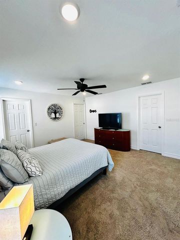 8565 LAMPPOST LANE, Orlando, FL 32832