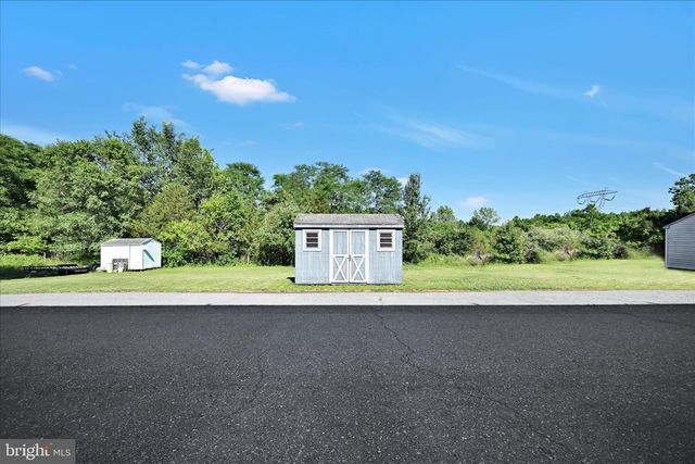 495 MANOR PL, Birdsboro, PA 19508