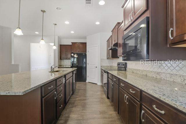 59 Gatewood Ln, Bluffton, SC 29910