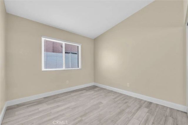 501 Roosevelt, Corona, CA 92879