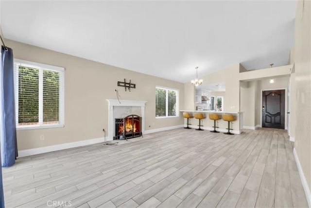 501 Roosevelt, Corona, CA 92879