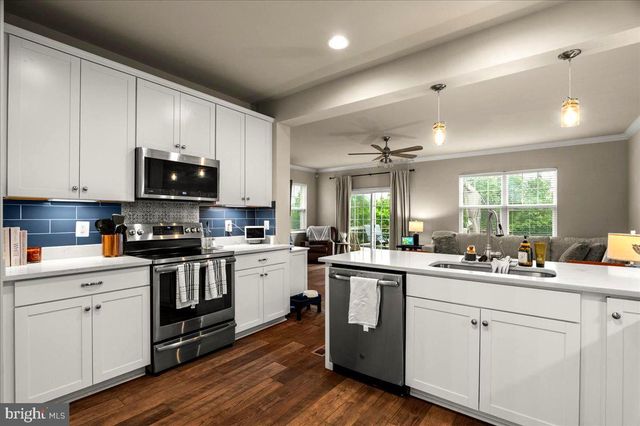 220 PATCHWORK, Stephenson, VA 22656