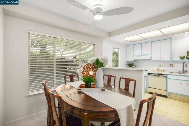 1201 Skycrest Dr 2, Walnut Creek, CA 94595