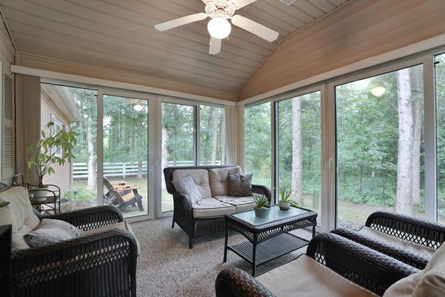 6828 Silverrock Drive, New Albany, OH 43054