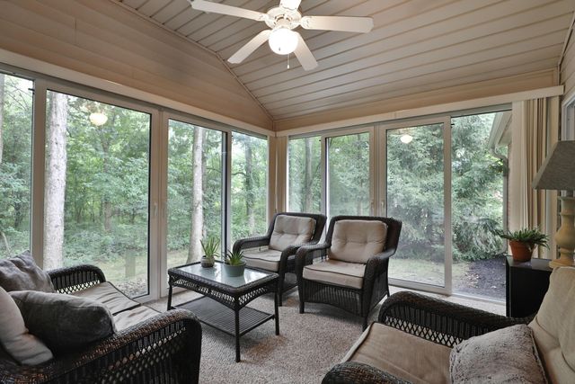 6828 Silverrock Drive, New Albany, OH 43054