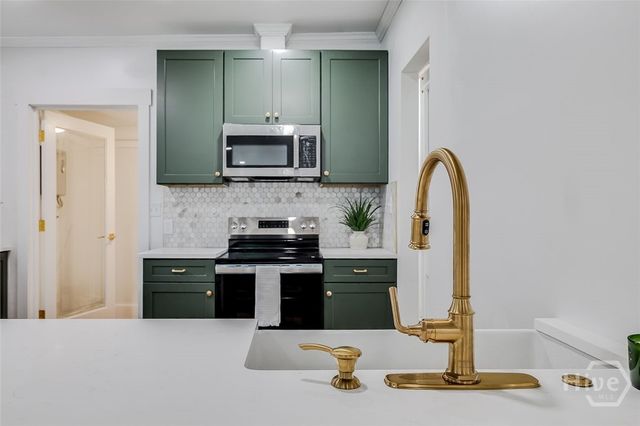 1018 Seiler Avenue, Savannah, GA 31401