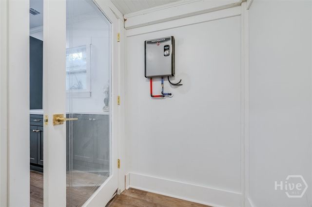 1018 Seiler Avenue, Savannah, GA 31401