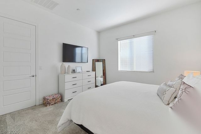 912 Allister Fields Lane, Las Vegas, NV 89138