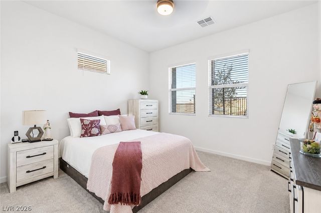 912 Allister Fields Lane, Las Vegas, NV 89138
