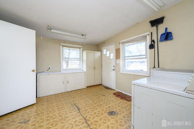 35 Potts Road, Robbinsville, NJ 08691